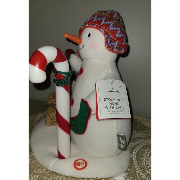 Hallmark Jingle Pals 2017 Stocking Hung With Care Singing Snowman NEW with TAGS - Picture 2 of 3